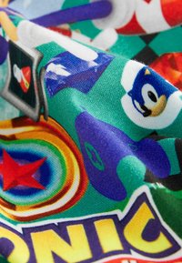Next LICENSED SONIC - REGULAR FIT - Printtipaita - green blue