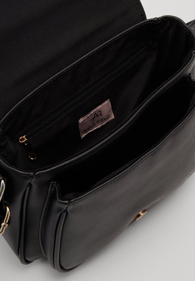 Anna Field Sac Bandouliere Black Noir Zalando Fr