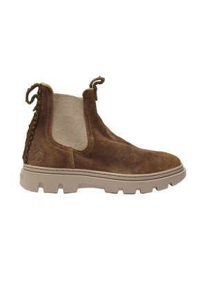 Bota Chelsea de ante marrón con paneles laterales elásticos beige, suela gruesa beige y tiradores trenzados en el talón y la parte delantera.
