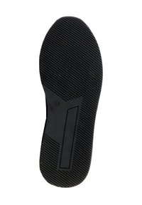 Sole di scarpa nera in gomma con una texture rigata, caratterizzata da un pannello centrale piatto e un leggero arco nella zona delle punte. Taglia contrassegnata come 40.