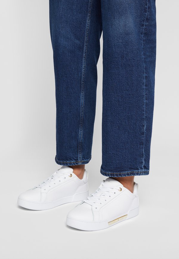 CHIQUE COURT  - Sneaker low