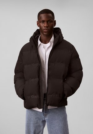 Calvin Klein Jeans, DOWN RELAXED HOODED PUFFER JACKET - Пухено яке - black
