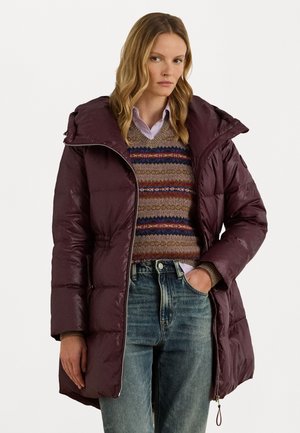 HOODED CHANNEL-QUILTED DOWN COAT - Tollkabát - dark garnet