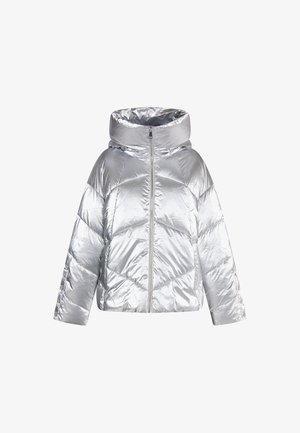 Srebrna kurtka puchowa z wysokim kołnierzem, z przodu na zamek i wzorem w romby. Wykonana z błyszczącego, gładkiego materiału o luźnym kroju.