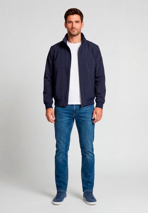 OKRI - Kurtka przejściowa