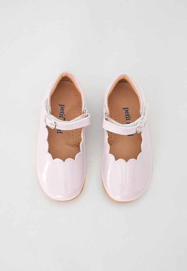 SCALLOP MARY JANE – Riemchenballerina – iris patent