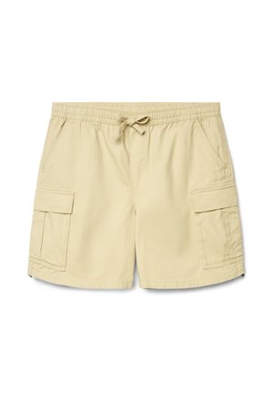 Shorts cargo beige avec ceinture élastique, cordon de serrage, deux poches latérales et deux grandes poches à rabat sur chaque jambe.