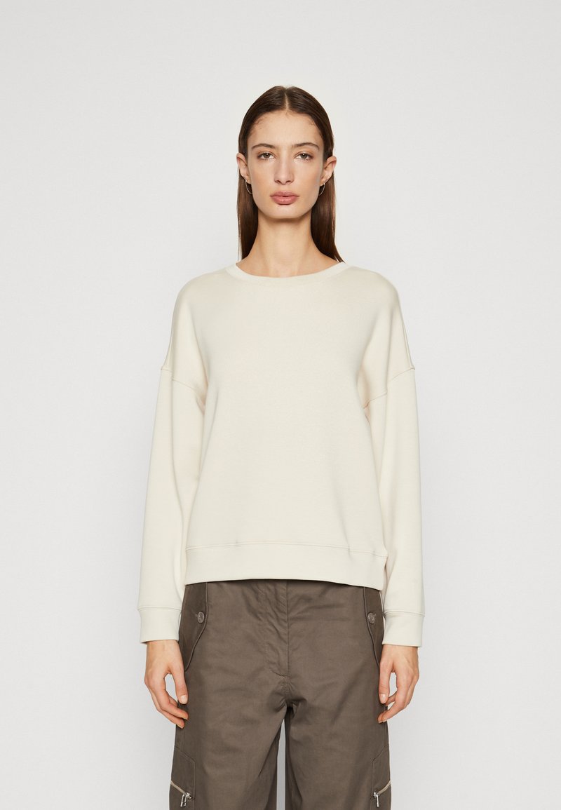 MSCH Copenhagen Pusa - oatmeal