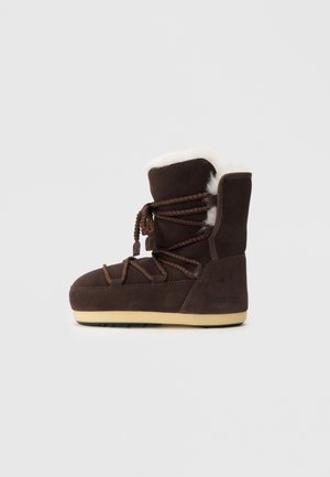 Winter boots - dark brown
