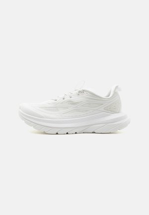 HOKA MACH REMASTERED - Baskets basses - frost/cosmic grey