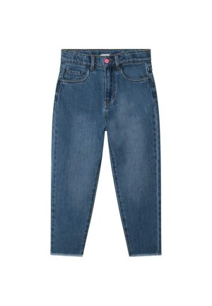 Vaqueros azules de talle alto con piernas estrechas, cierre frontal con botones rosas, bolsillos delanteros y monedero, y detalles de dobladillo sin rematar.