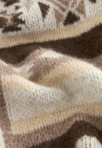 Next PATTERN - Neuletakki - brown neutral