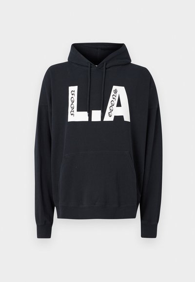 Schwarzer Hoodie aus Baumwolle mit einer Front-Kängurutasche, großer weißer "L.A"-Druck und Kapuze mit Kordelzügen. Lange Ärmel und gerippte Bündchen.
