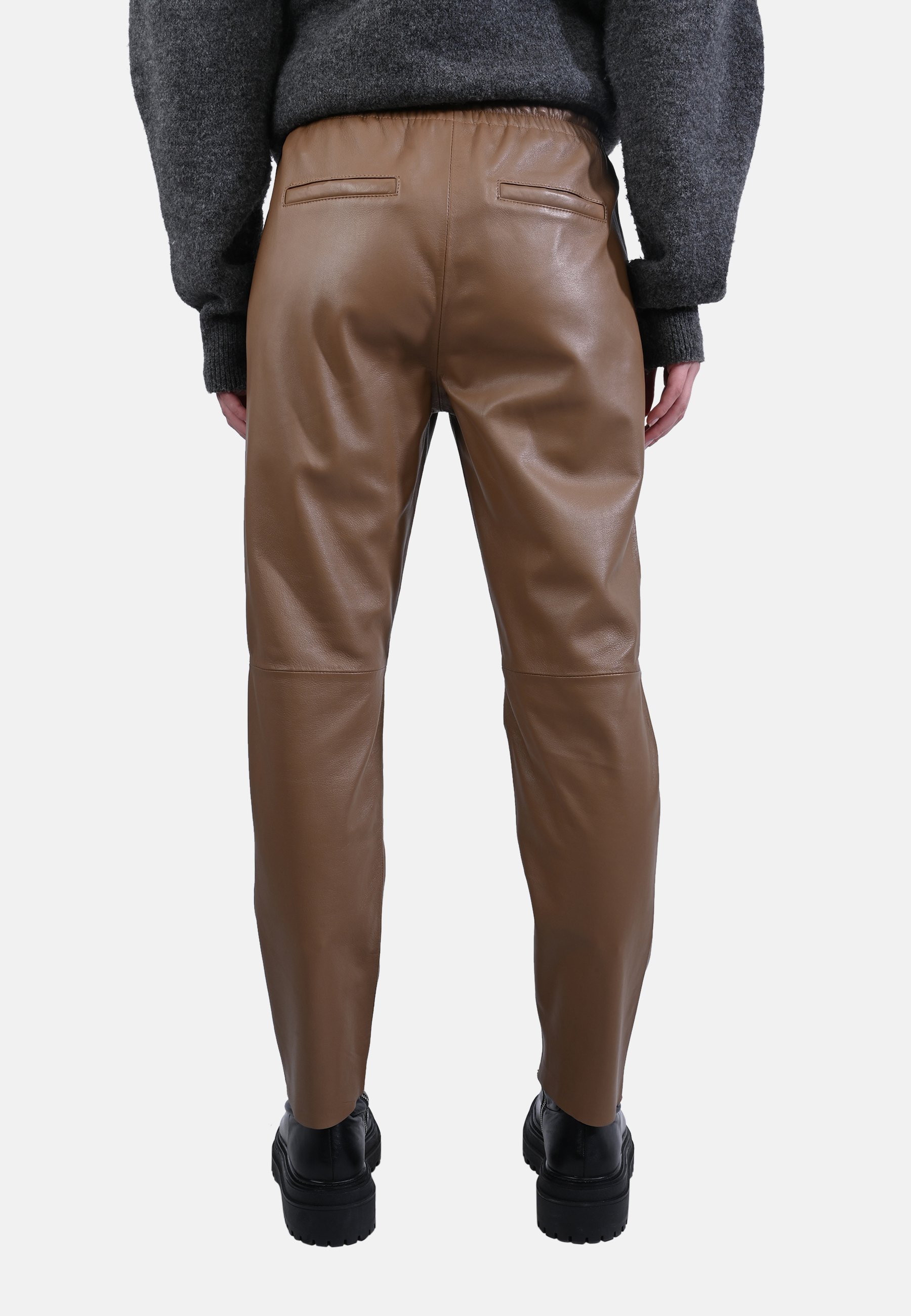 Leren broeken in de kleur Bruin voor dames | KLEDING.nl