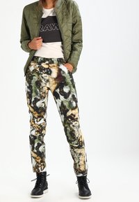 G-STAR Trousers - beige