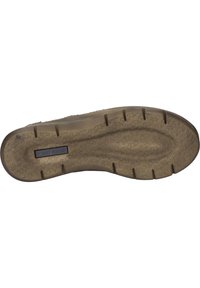 Gummisohle mit strukturierter Oberfläche, die kreisförmige und lineare Profilmuster aufweist. Die Farbe ist ein gedämpftes Braun und enthält ein Logoetikett.