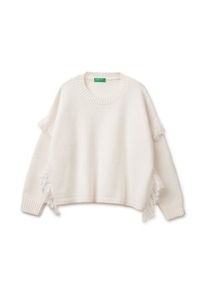 Bílý svetr s kulatým výstřihem, třepené detaily na rukávech, žebrované manžety a mírně zkrácený střih. Vyrobený z měkké, strukturované látky.