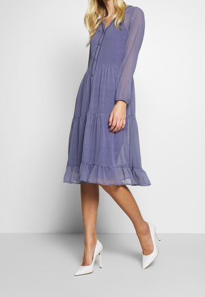 Saint Tropez, Robe chemise - blue
