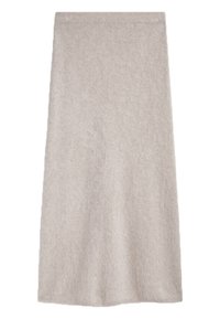 Lys beige strikket nederdel lavet af blødt, fluffy materiale, med en lige silhuet og en kant, der falder under knæet.