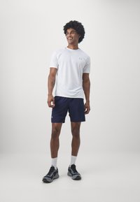Under Armour LAUNCH - Pantalón corto de deporte - midnight navy