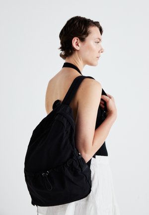 Reppu - black