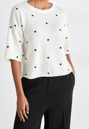 Sweter