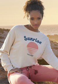 Vivance - Sweatshirt - creme Thumbnail-Bild 1