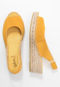 Vidorreta Espadrilky - yellow