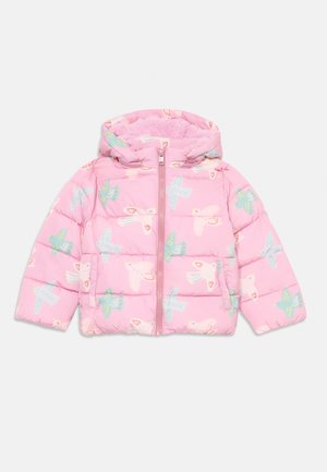 Roze gewatteerde hoodiejack met rits aan de voorkant, twee zijzakken en een multgekleurde vogel- en hartpatroon voor peuters.