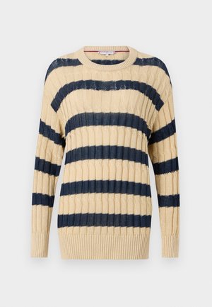 Beige gestrickter Pullover mit marineblauen horizontalen Streifen, mit ribbeliger Textur und Rundhalsausschnitt. Lange Ärmel mit ribbeligen Bündchen und Saum.