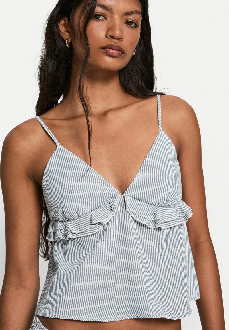 Bershka - STRAPPY RUSTIC - Top - royal blue, Enlarge