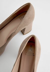 Next FOREVER COMFORT SQUARE TOE REGULAR WIDE FIT - Avokkaat - mink brown