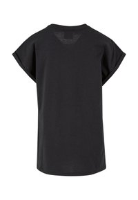 Svart kortärmad t-shirt med rundad halsringning och en V-formad utflygning på baksidan. Tillverkad av mjukt, lätt material.
