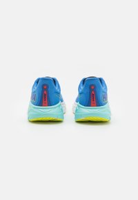 HOKA ARAHI 7 - Hardloopschoenen voor op de weg - virtual blue/cerise