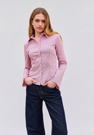 Bershka WITH WIDE SLEEVES - Hemdbluse - pink
