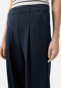 Bogner Teplákové kalhoty - navy blau