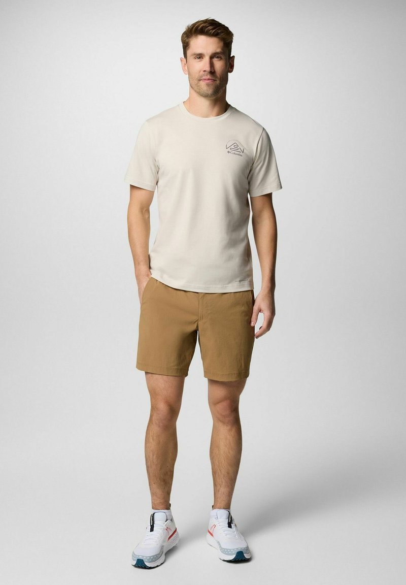 Columbia T-shirt print beige Columbia T-shirt print beige