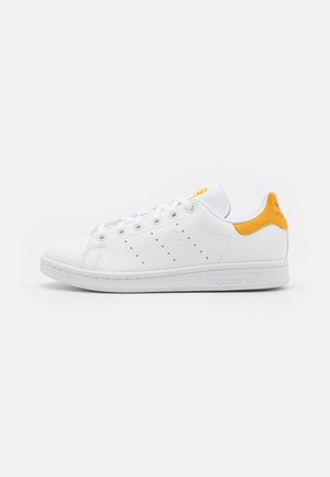 superstar slip on Jaune femme