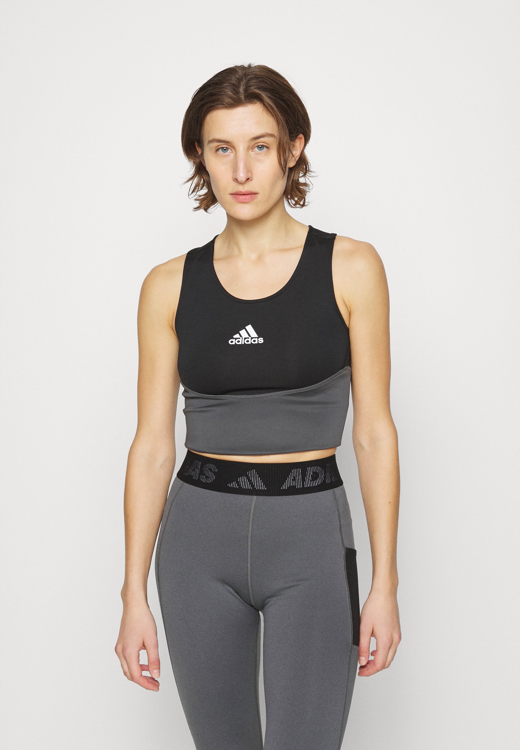 Adidas Crop Tops online kaufen | Back to 90´s | ZALANDO