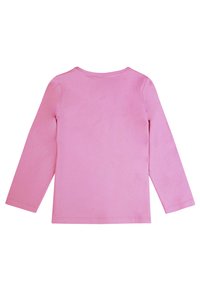 Camicia a maniche lunghe in cotone rosa uniforme. Presenta un scollo rotondo e una vestibilità dritta. Tessuto liscio con cuciture pulite e senza fantasie.