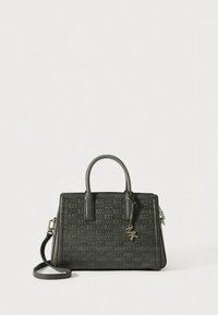 Σκούρο πράσινο τσάντα με υφή μοτίβο λογότυπου MK, διπλές πάνω λαβές, αποσπώμενο ιμάντα ώμου και ασημένιες μεταλλικές λεπτομέρειες.