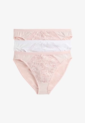 Tre kvinders bikiniunderdele i pink og hvid med blonder foran og små sløjfedetaljer, stablet på en hvid baggrund.