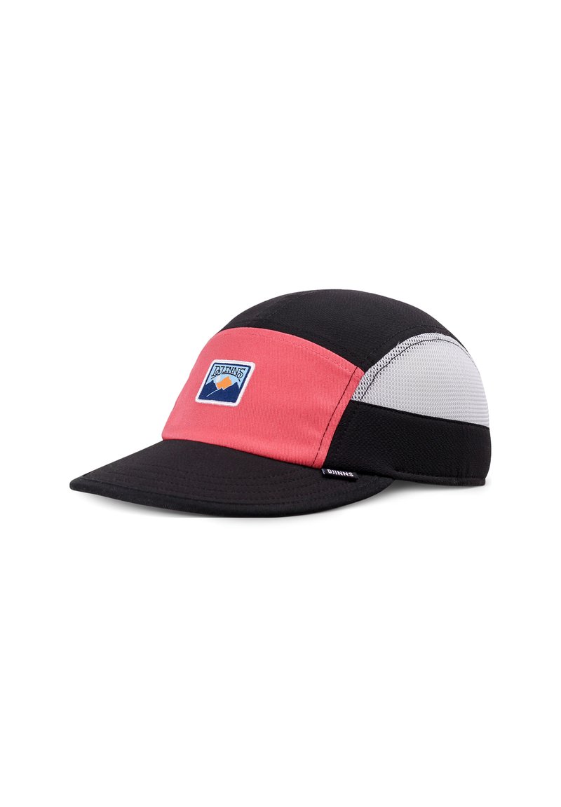 Kappe mit einem schwarzen Schirm, rosa Vorderseite und Netzseitenpanelen. Sie verfügt über ein kleines Logo-Patch auf der Vorderseite und hat ein strukturiertes Design.