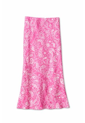 Ροζ φούστα με λευκό σχέδιο μπαντάνας με μοτίβα παϊέτας και λουλουδιών, διαθέτει φουσκωτό τελείωμα και απαλό, ελαφρύ ύφασμα.