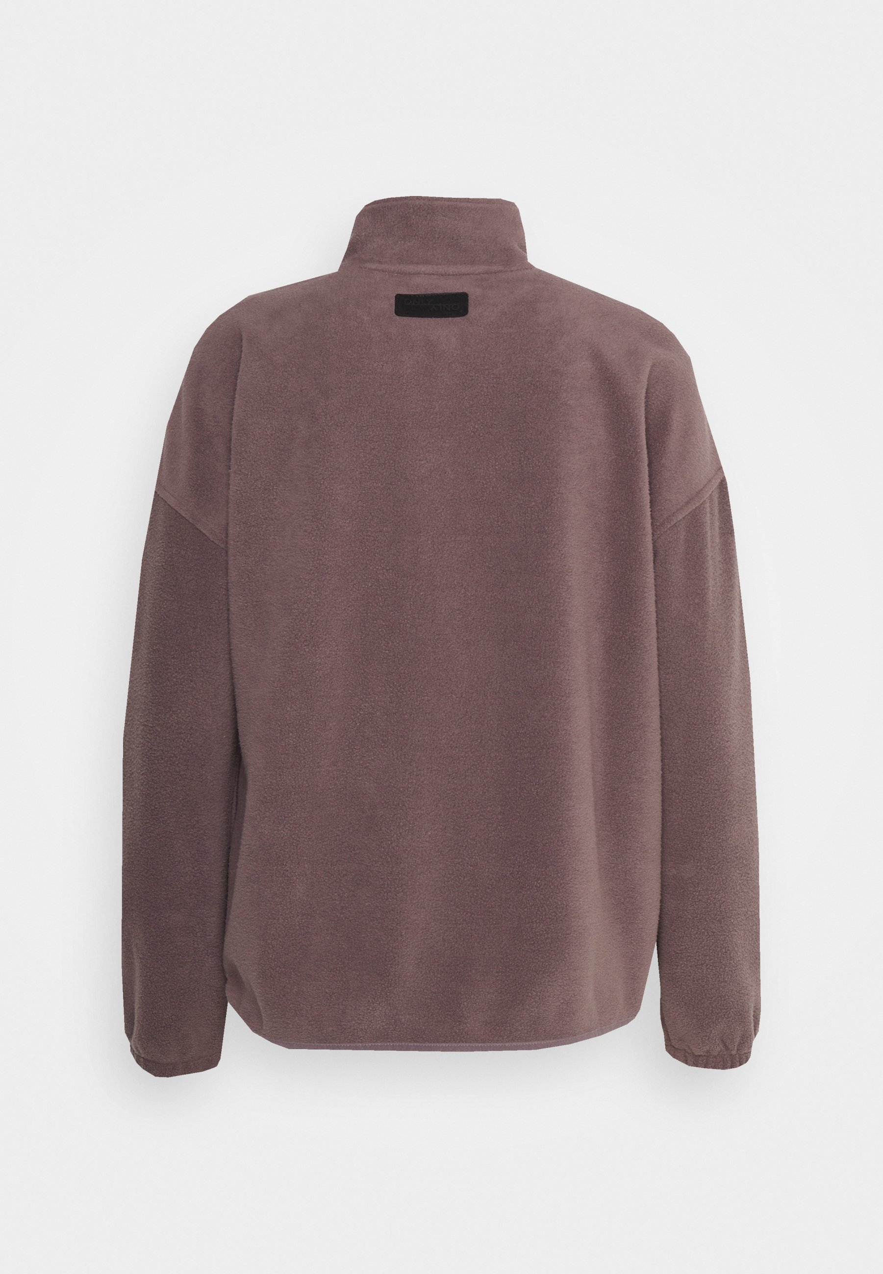skull pulli