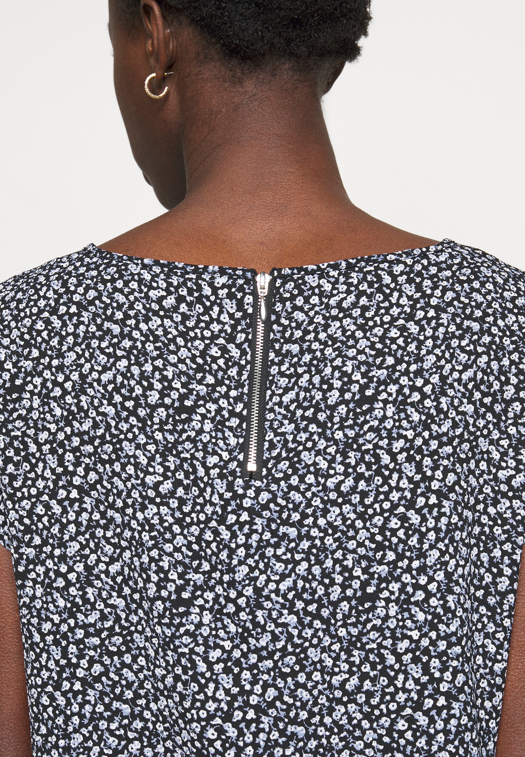 Donna ONLVIC - T-shirt con stampa Donna ONLVIC - T-shirt con stampa