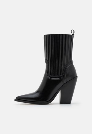 Simmi London HONCHO - Botins de salto alto - black
