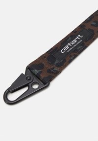 Carhartt WIP UNISEX - Nøkkelring - tamarind
