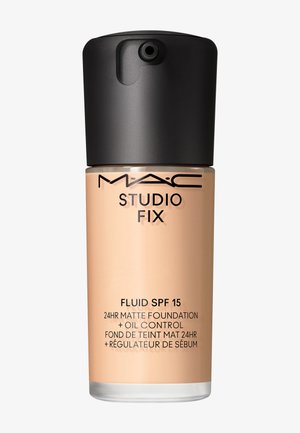 MAC STUDIO FIX FLUID SPF15 OIL CONTROL - Foundation - nc16