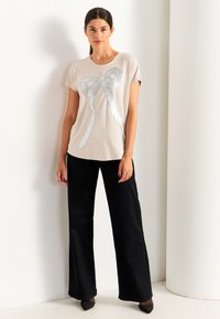 Cellbes of Sweden T-Shirt print - light beige